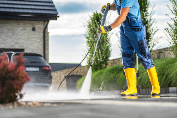 Why Choose Our Certified Pressure Washing Experts for Your Project Needs in Normal, IL?